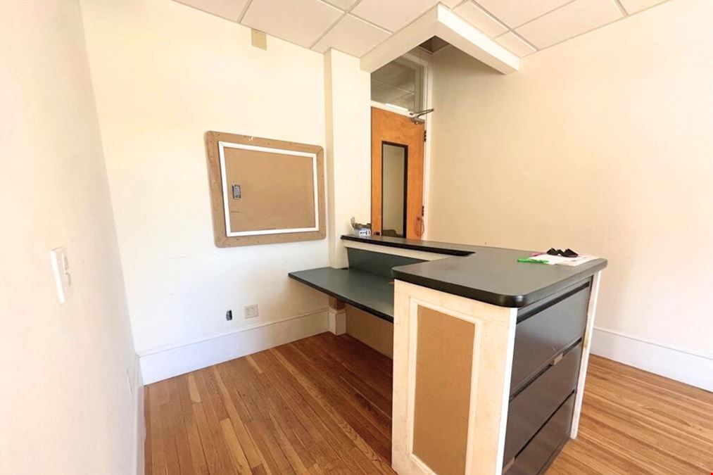 257 Washington Street Office