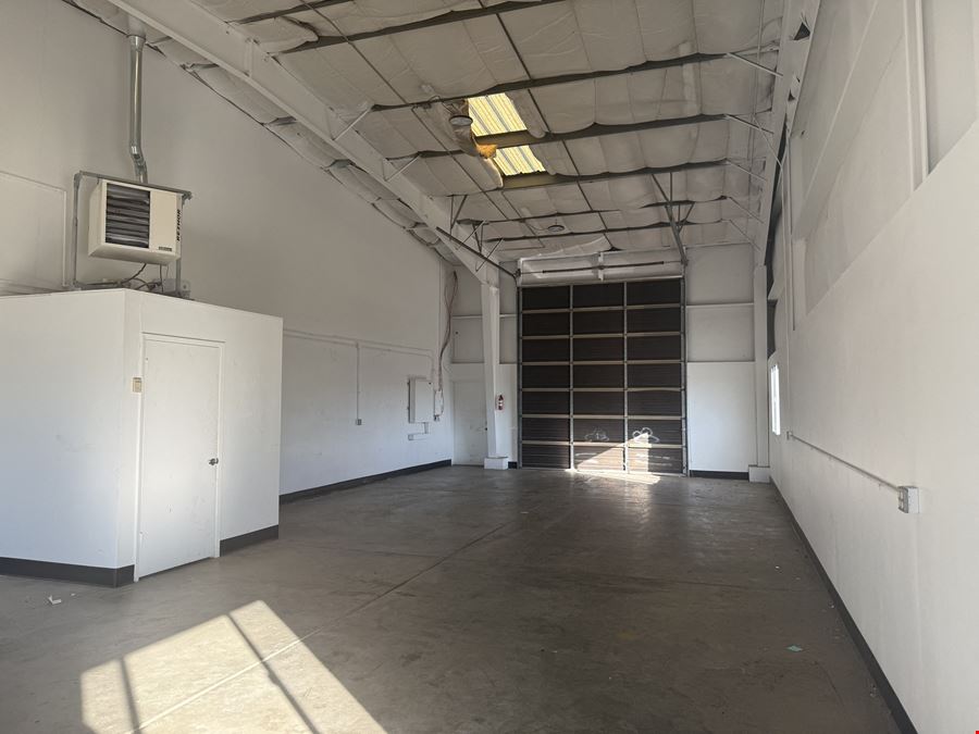 Industrial Suite For Lease off Willow Creek