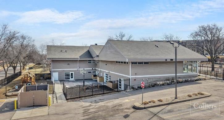 15,500 SF Like New Turn-Key Daycare / Educational Facility