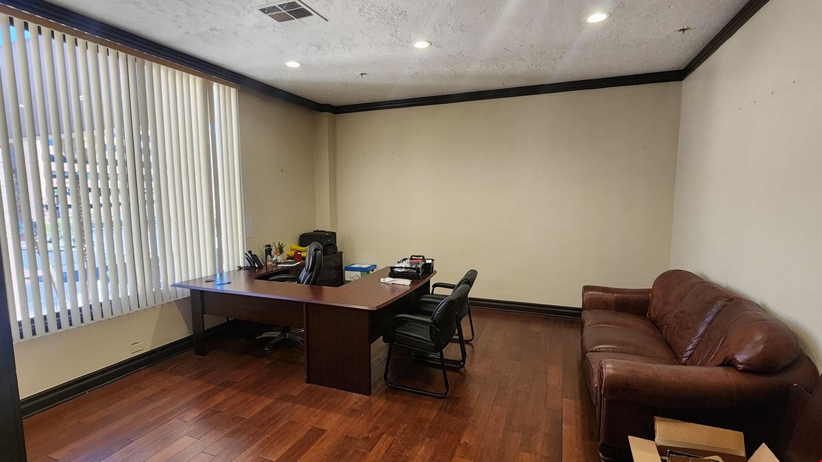 520 S 4th Street