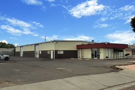 Preview of Industrial space for Rent at 5234 E. Pine Avenue