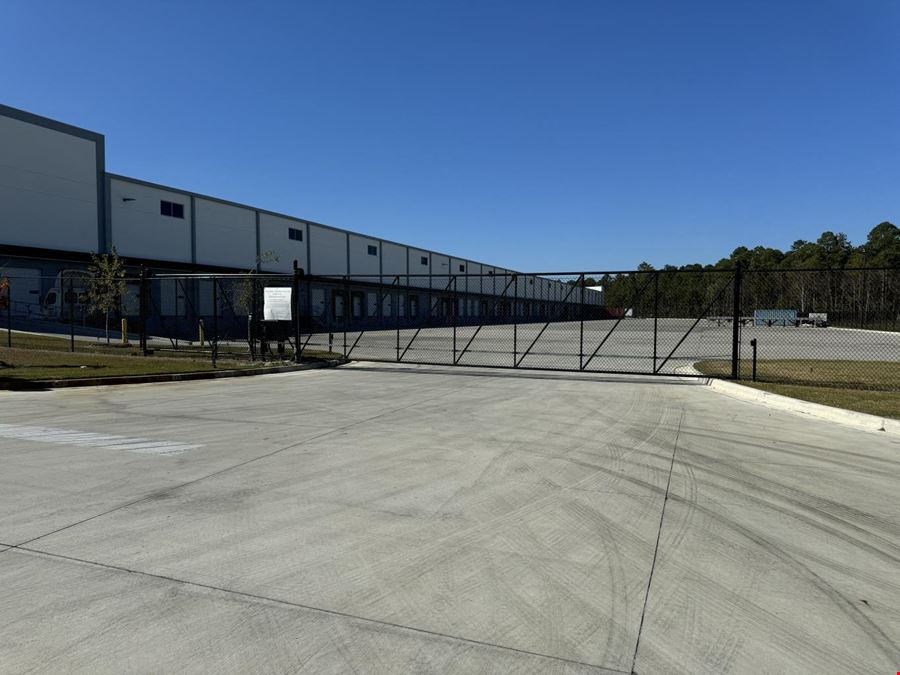 1824 - Savannah Warehouse Available