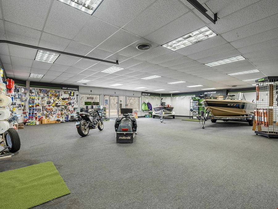 Turn key boat and ATV repair shop is ready for new ownership!
