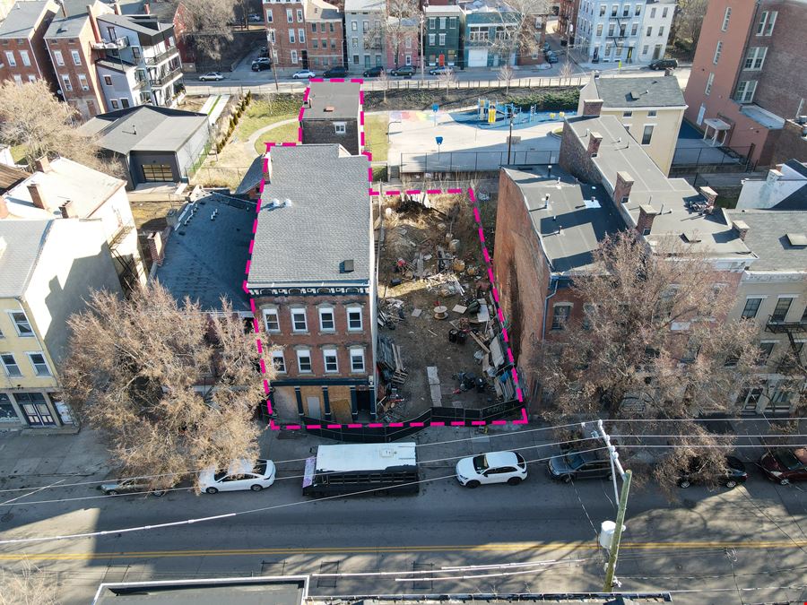AUCTION - 116 & 118 E McMicken Avenue