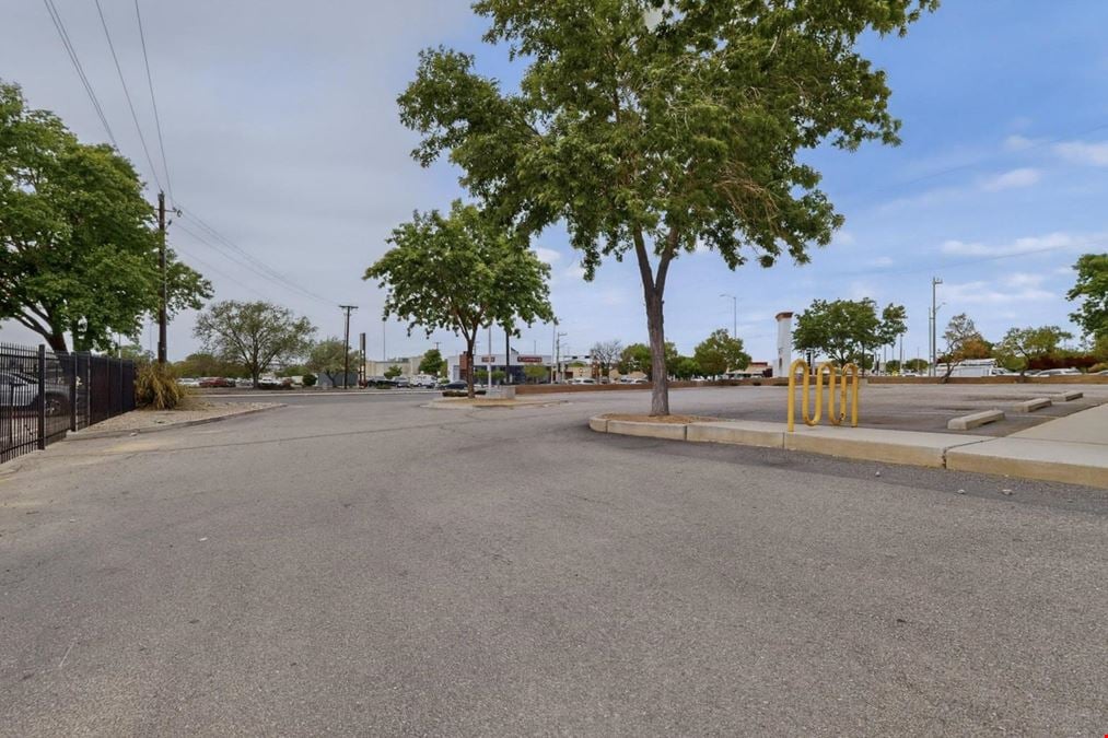 #2 HIGHEST VPD CORNER IN THE STATE WITH GUARANTEED CASHFLOW