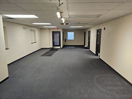 Preview of commercial space at 1160 Naperville Road