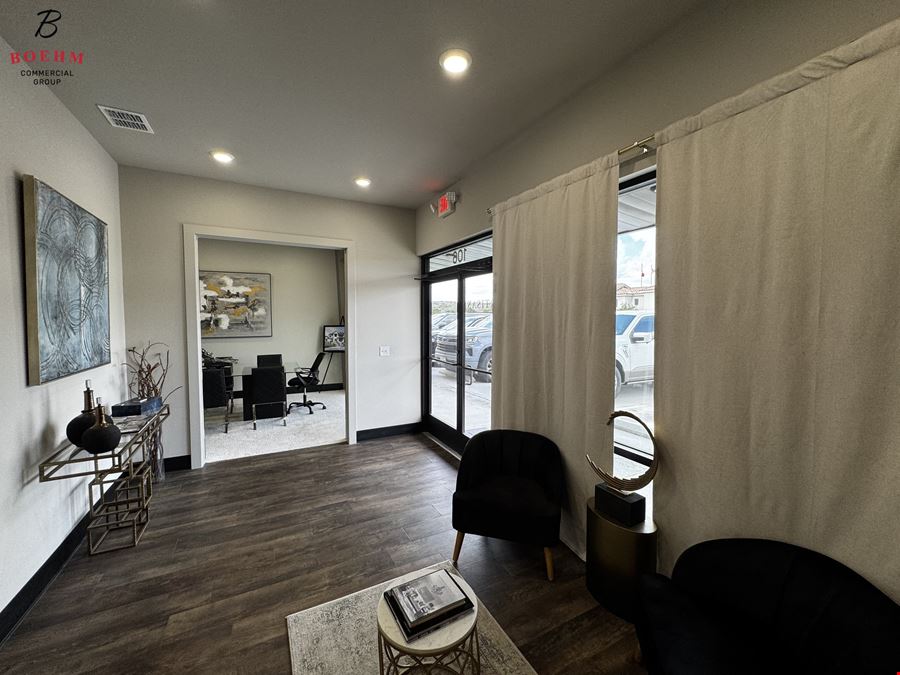 1500± SF Office / Retail Space For Lease