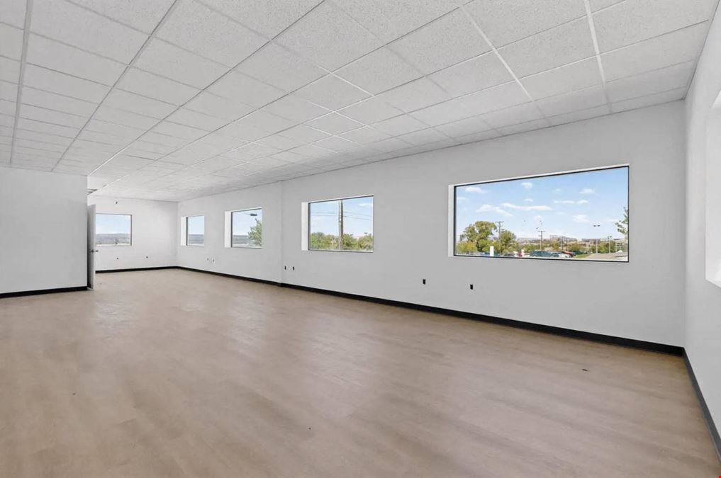 New Build Warehouse Suites Next to Airport & i-25