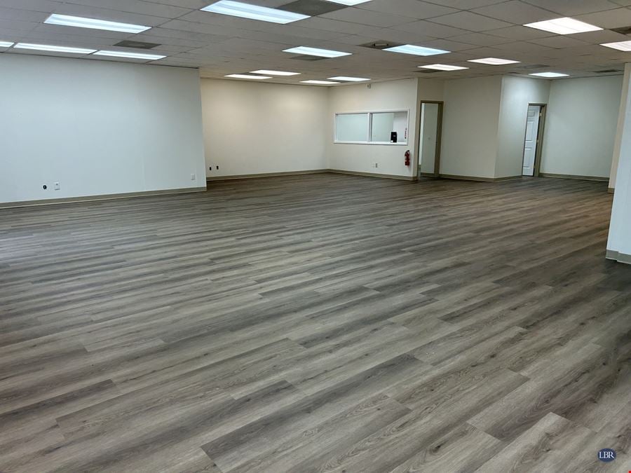 129 W Hibiscus Blvd
