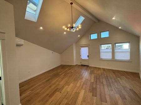 Preview of Office space for Rent at 1023 Lincoln Ave