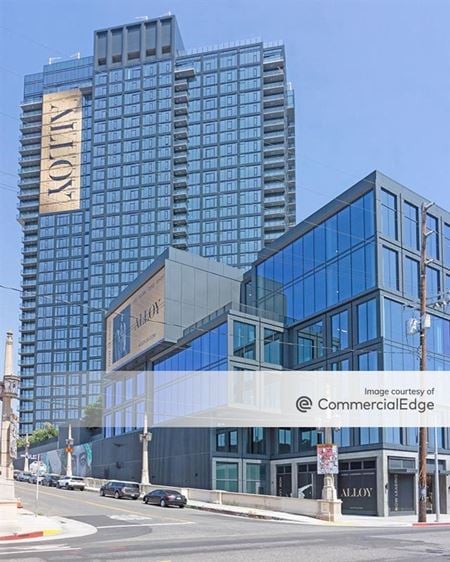 Preview of Retail space for Rent at 520 South Mateo Street