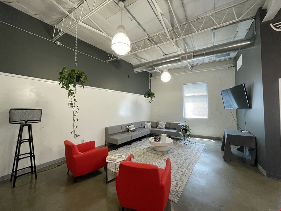 1440 Dutch Valley Pl NE, Suite 200