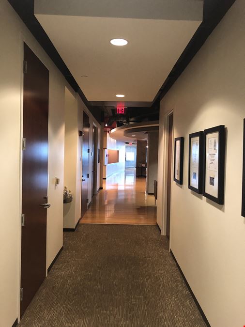 189 S. Orange Ave - The Plaza