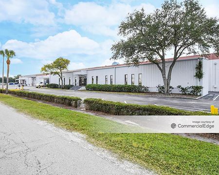 Preview of Industrial space for Rent at 5102-5110 West Clifton Street