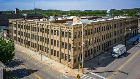 Preview of Retail space for Rent at 219 N Columbus St