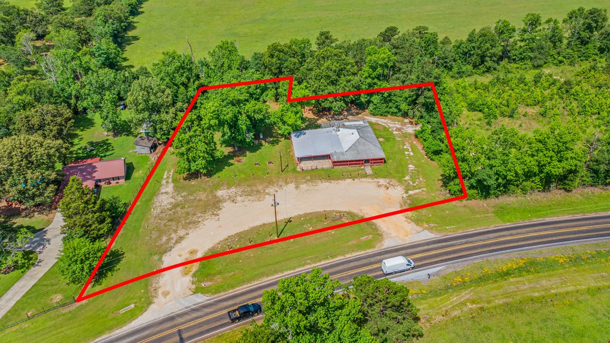 High-Exposure Commercial Property in Cleveland, Texas