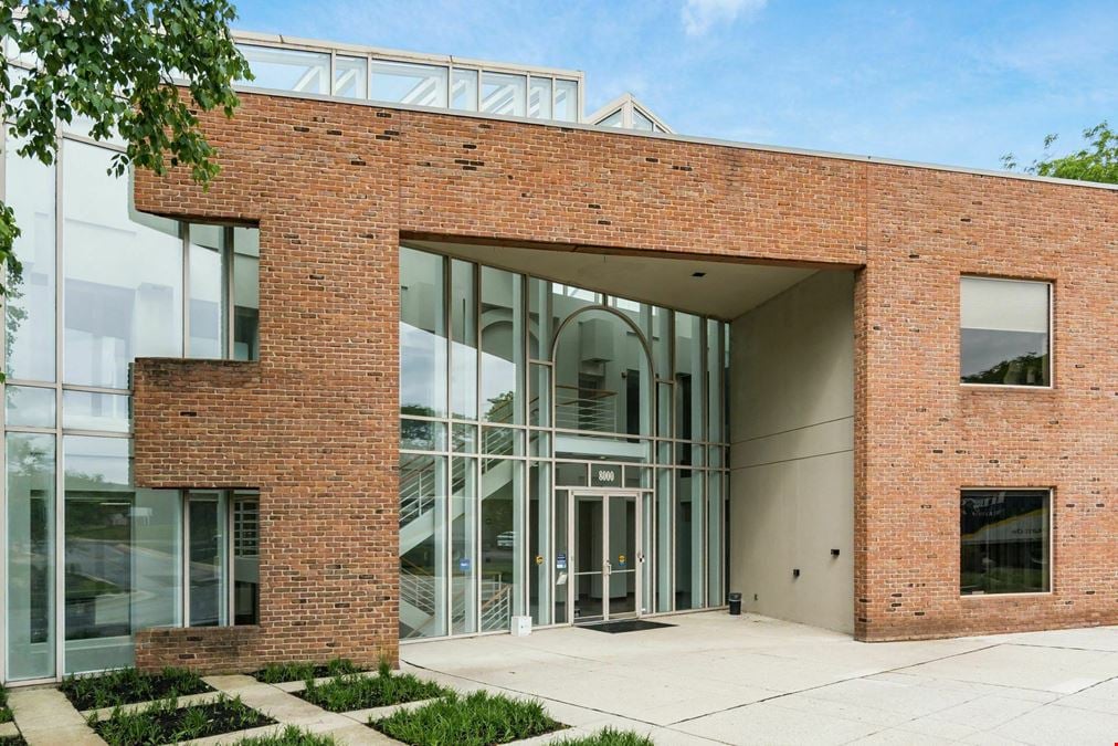 8000 Ravines Edge, Columbus