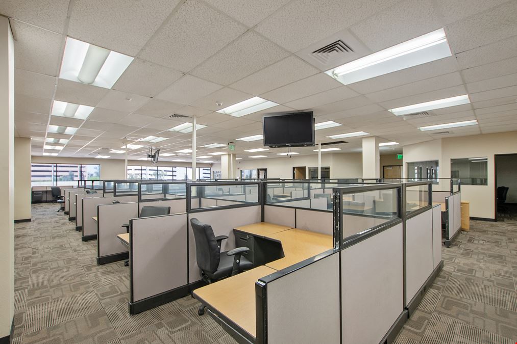 Deer Valley Corporate Center