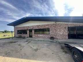 7890 Highway 165
