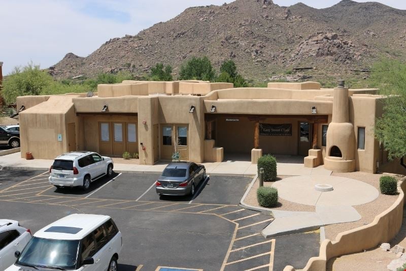 Carefree Office Suite For Lease