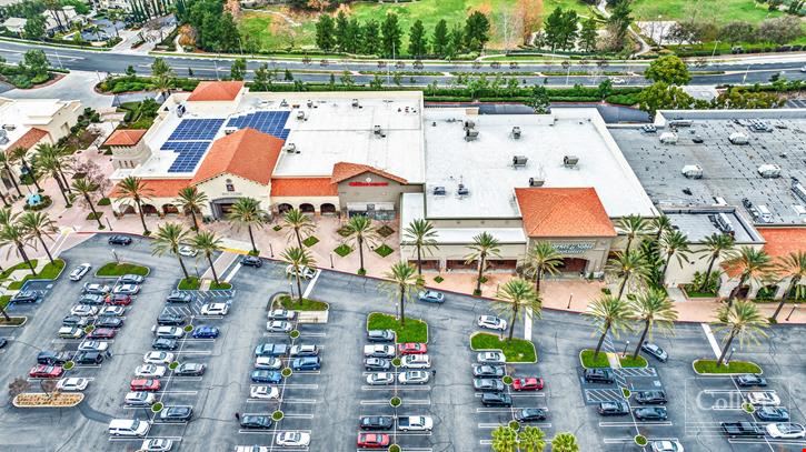 PRICE REDUCTION! | TOWN CENTER SQUARE | ALDI, BARNES & NOBLE AND OFFICE DEPOT ALL EXTENDED LEASES EARLY |  5.25 WALT