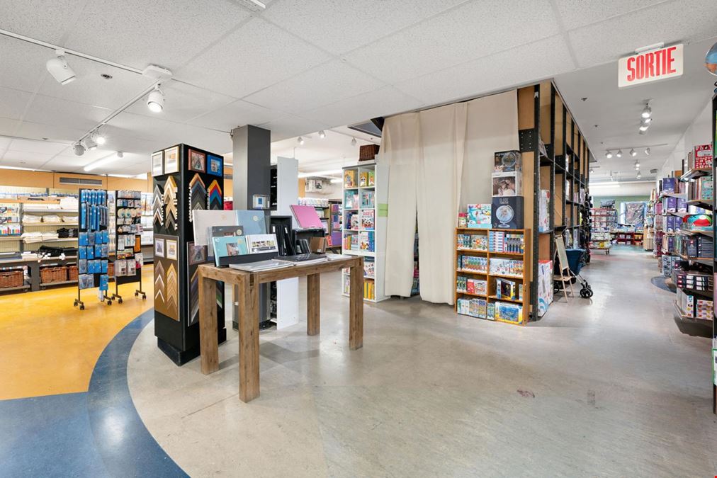 332-334 Sainte-Catherine Est