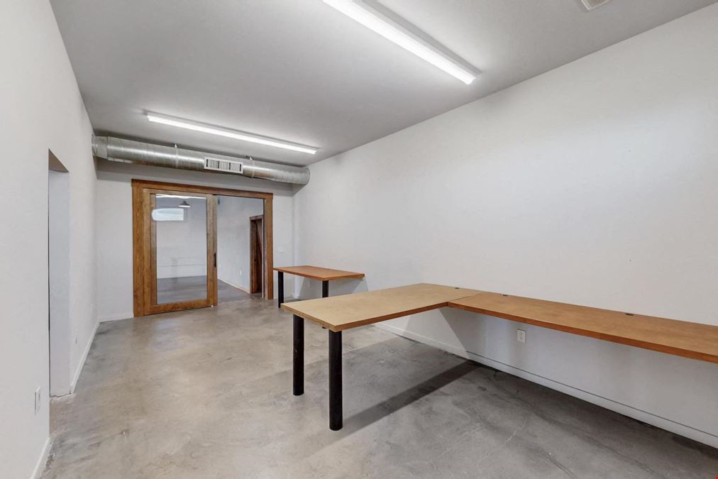 CLASS A LOS RANCHOS OFFICE/RETAIL SPACE