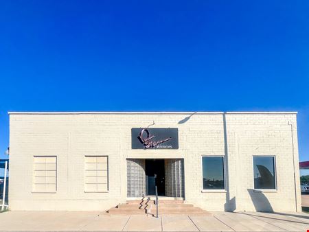 Preview of Retail space for Sale at 2412 W Wall St
