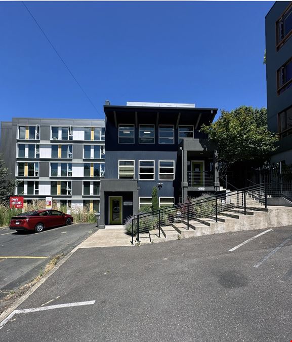 Goose Hollow Office