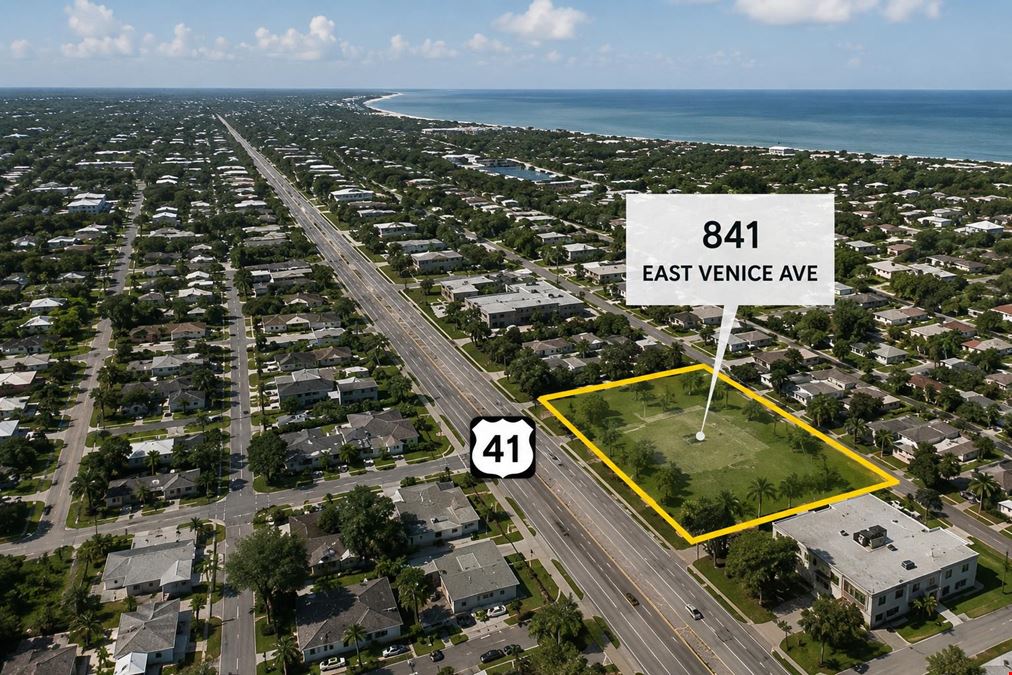 One of the Last High-Visibility Commercial Sites Near Venice Island