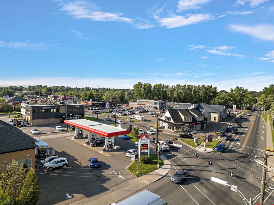 5 Papineau