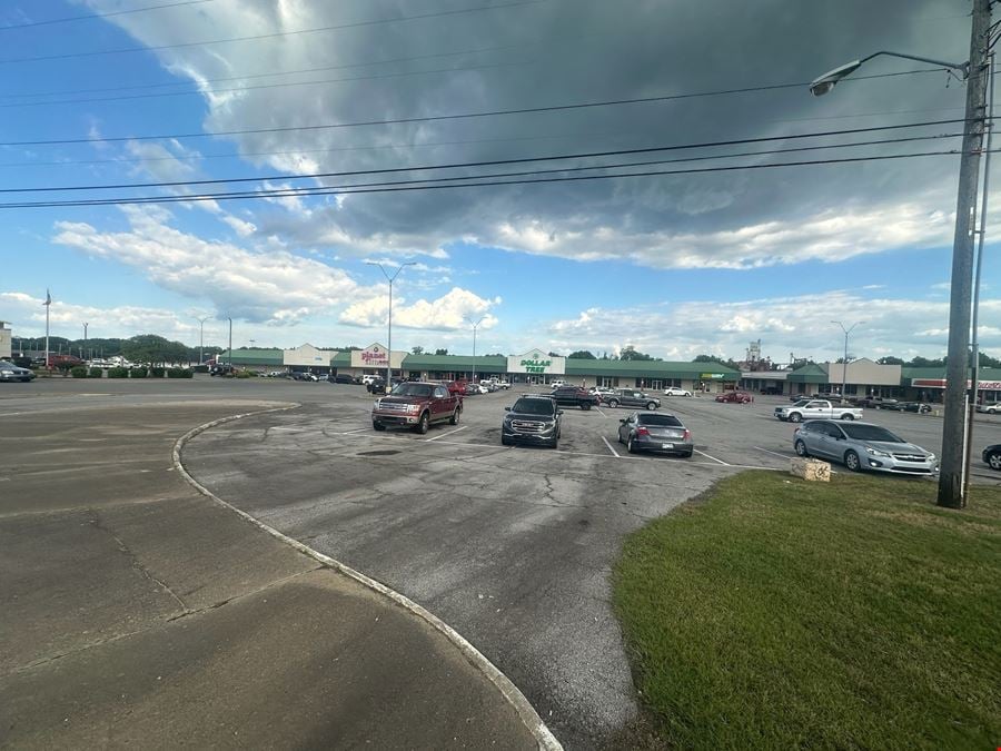 250 Cloverleaf Plaza