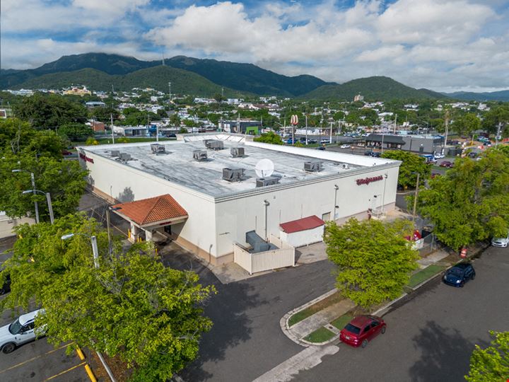 Walgreens Store #31 in Guayama