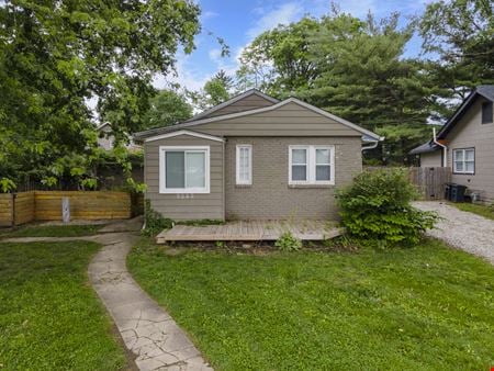 Preview of Office space for Sale at 5232, 5236, 5240, & 5260 Winthrop Avenue