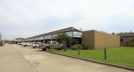 Preview of commercial space at 4611 South Main Street