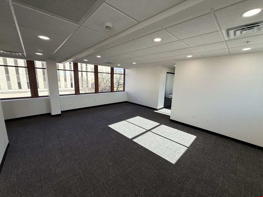 401 E Broadway Ave, Suite 500