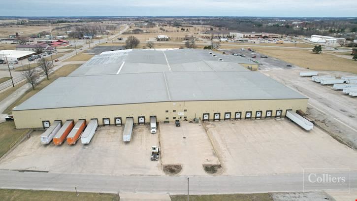 Industrial Warehouse & Distribution Facility | 7.50% CAP | 301,763 SF
