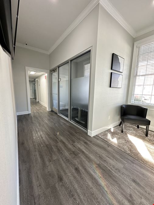 Executive Suites for Lease in Downtown Pensacola