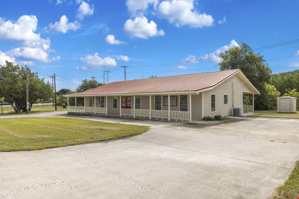 42320 FM 3159 - Building For Lease