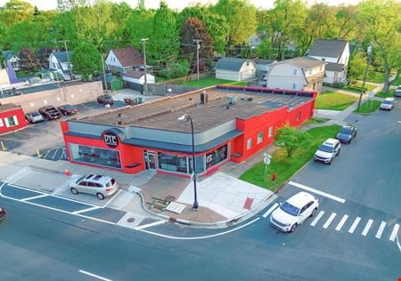 Preview of Retail space for Rent at 23365 Woodward Avenue
