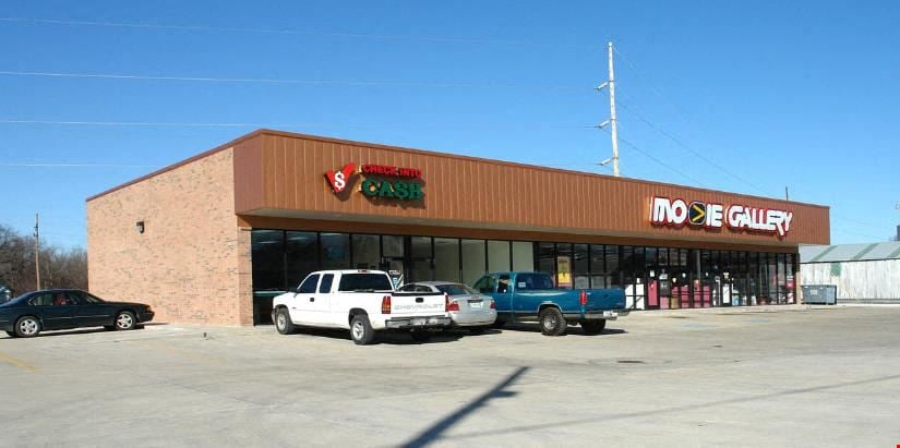 Preview of Retail space for Rent at 108 N. Mill St.