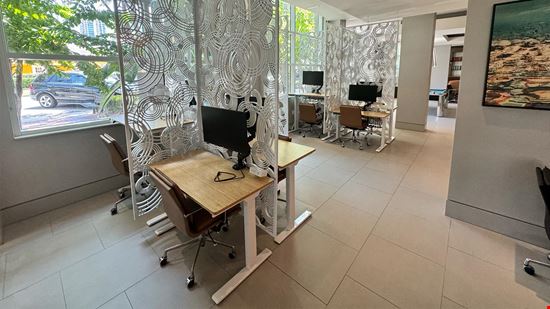 Apt CoWork - at Cottonwood Bayview