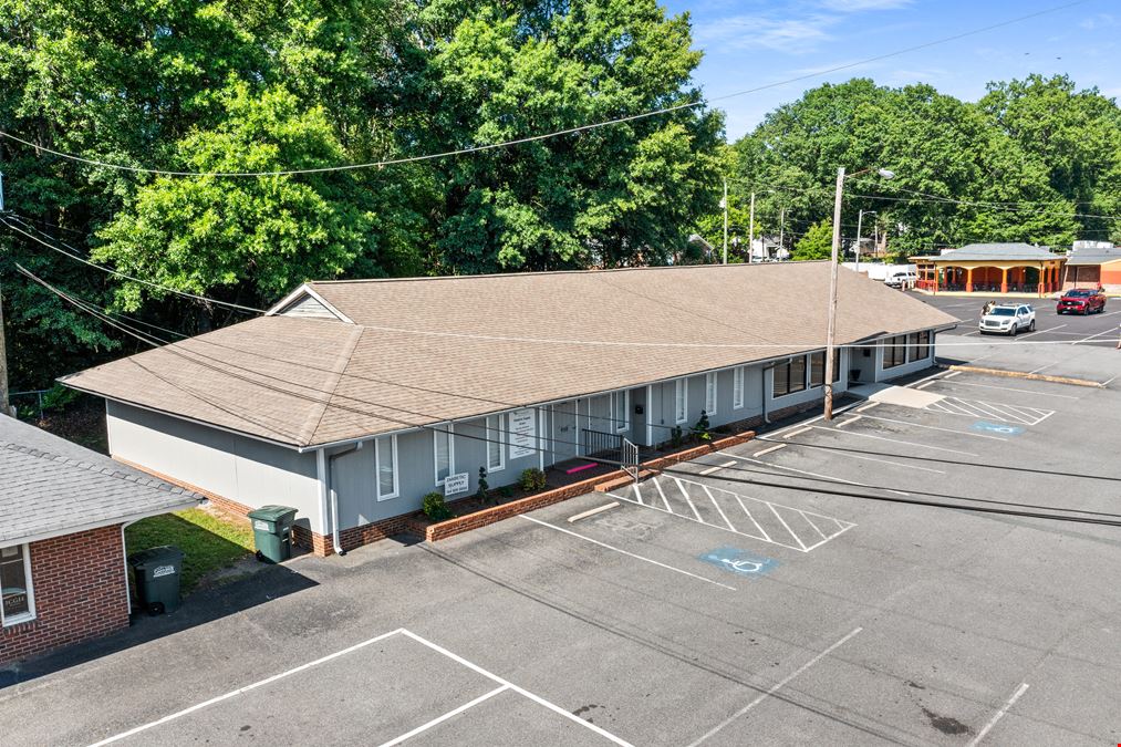 910-916 E. Garrison Boulevard