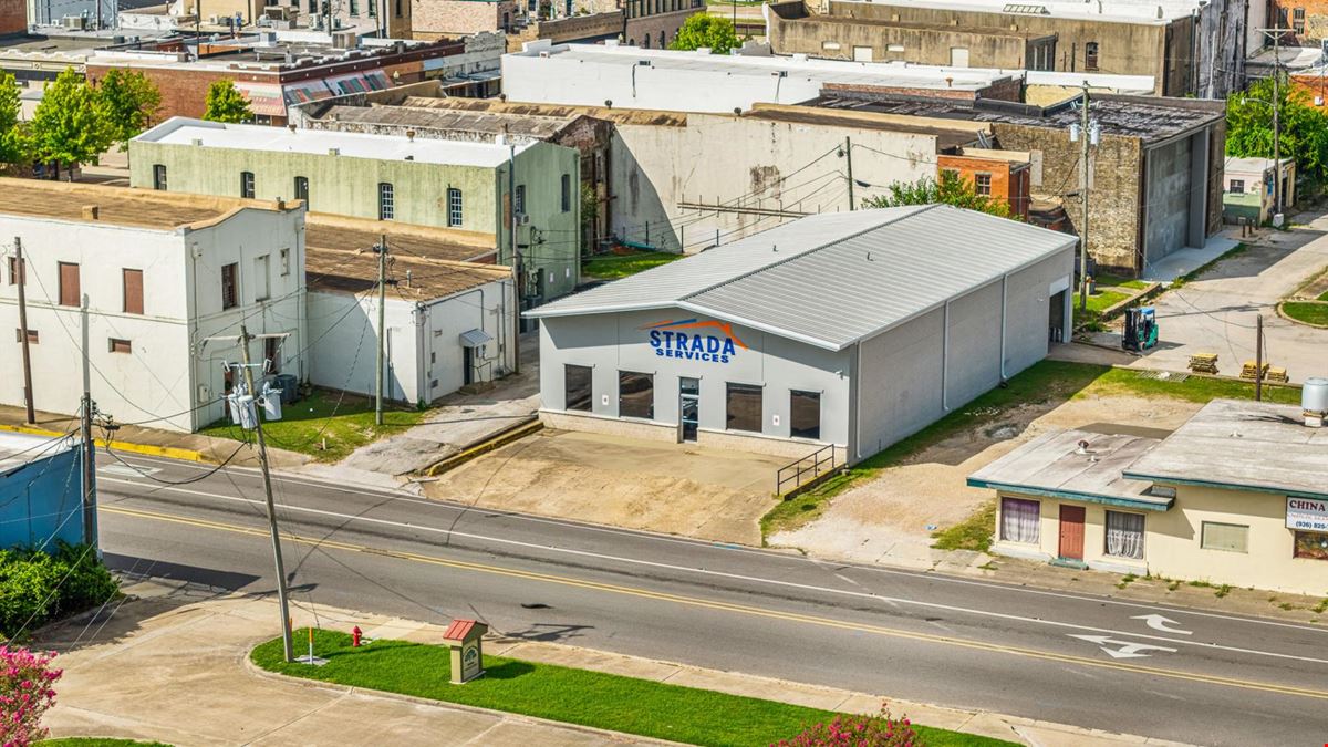 109 n la salle Navasota tx