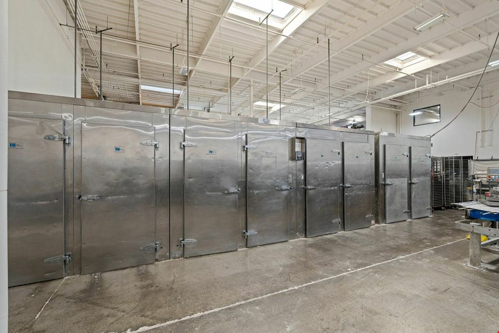 28,900± SF Food Processing Facility in San Diego Market