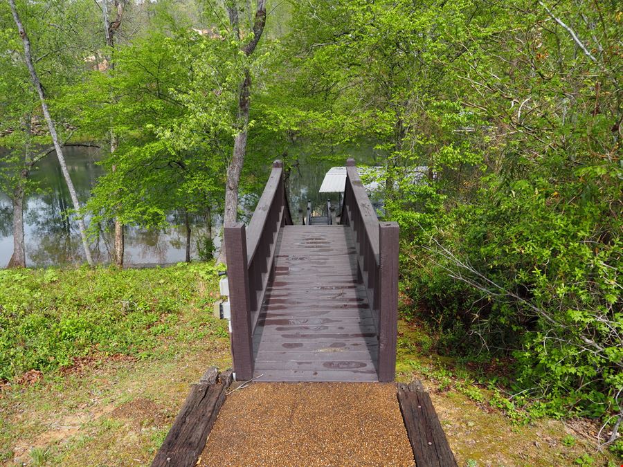 Lot at Rivers Edge