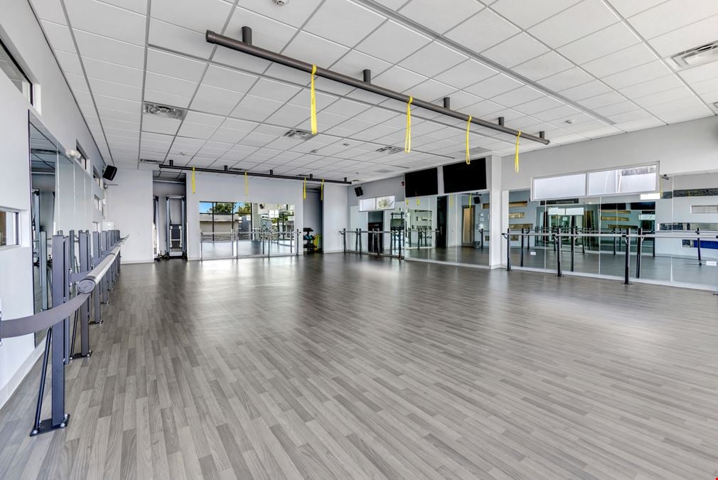 Income Producing Single-Tenant Absolute NNN Lease - FOR SALE