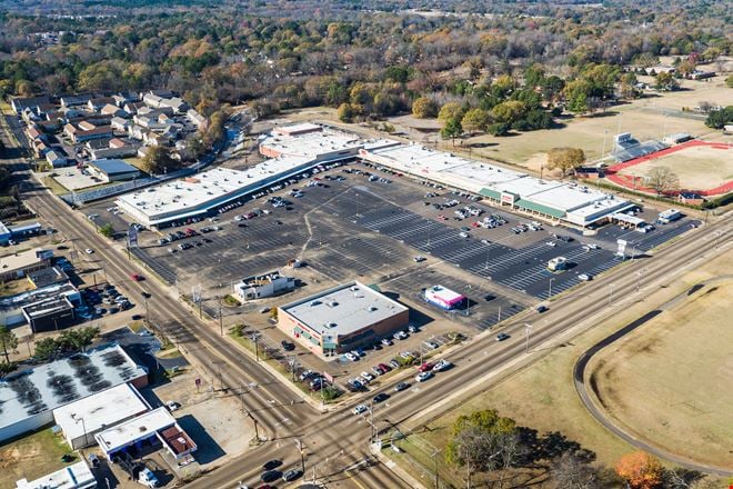Preview of Retail space for Rent at 2590 Robinson Road