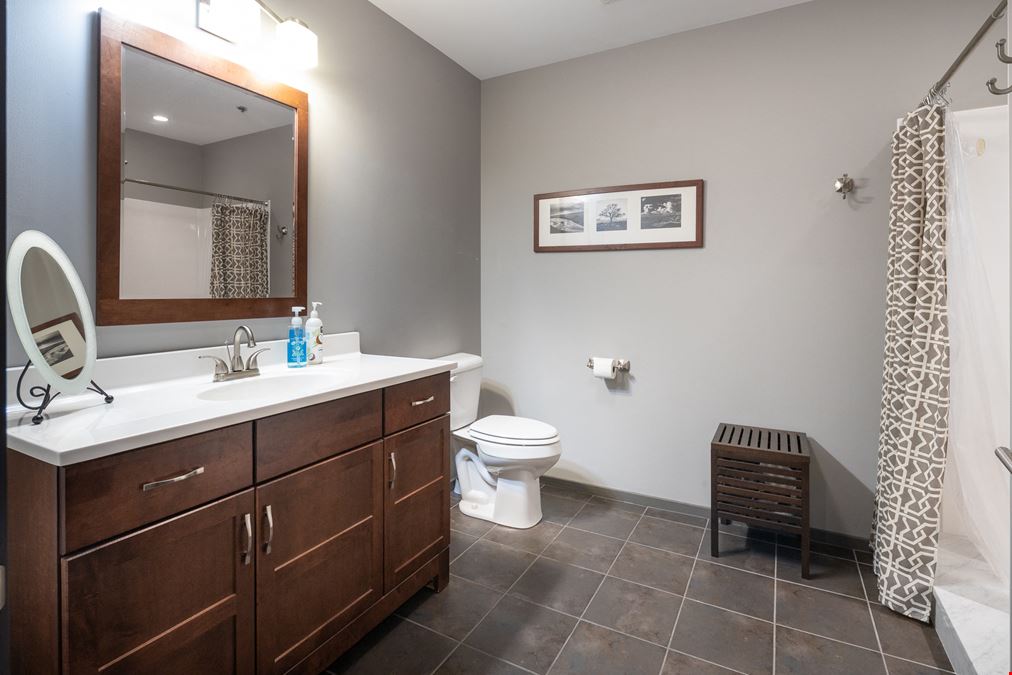 Upscale Office Space For Sale - South Lexington