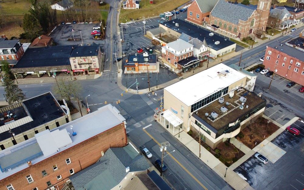 Little Caesar's - East Stroudsburg - Franchise W/ Real Estate